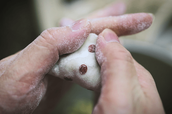 浮雕波點(diǎn)餃子怎么做好吃,浮雕波點(diǎn)餃子的做法步驟