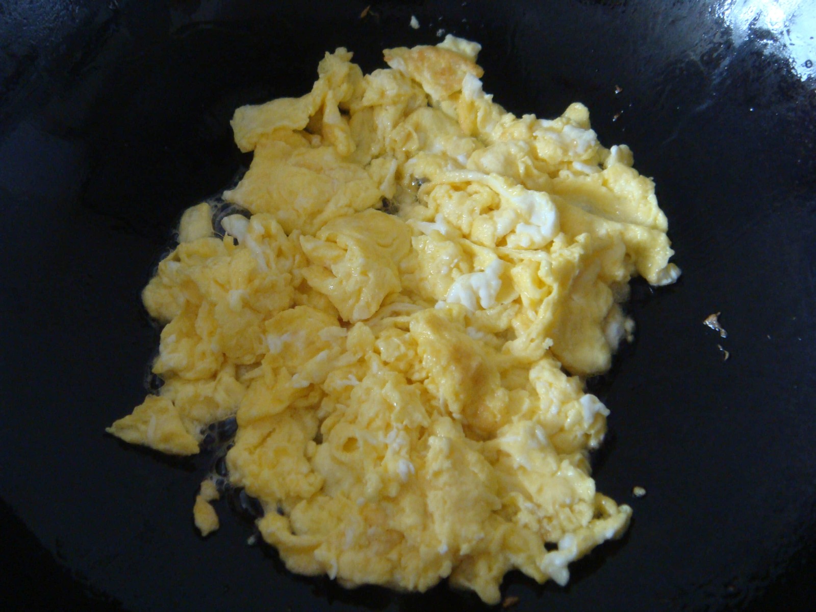 沙茶醬燒雞蛋怎么做好吃,沙茶醬燒雞蛋的做法步驟