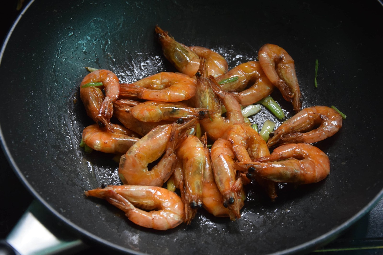 沙茶醬脆皮蝦怎么做好吃,沙茶醬脆皮蝦的做法步驟