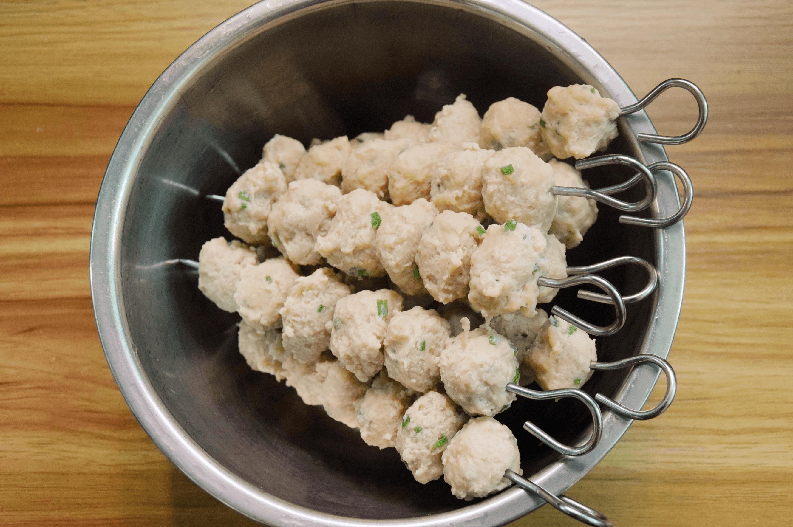 沙茶醬雞肉丸子怎么做好吃,沙茶醬雞肉丸子的做法步驟