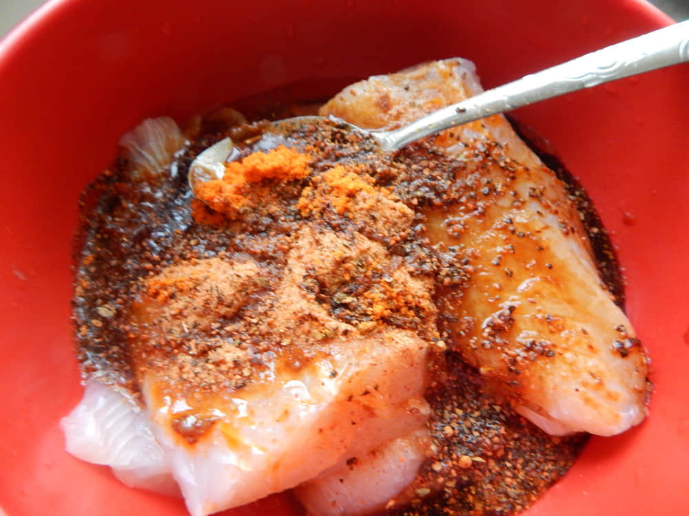 沙茶醬烤魚排怎么做好吃,沙茶醬烤魚排的做法步驟