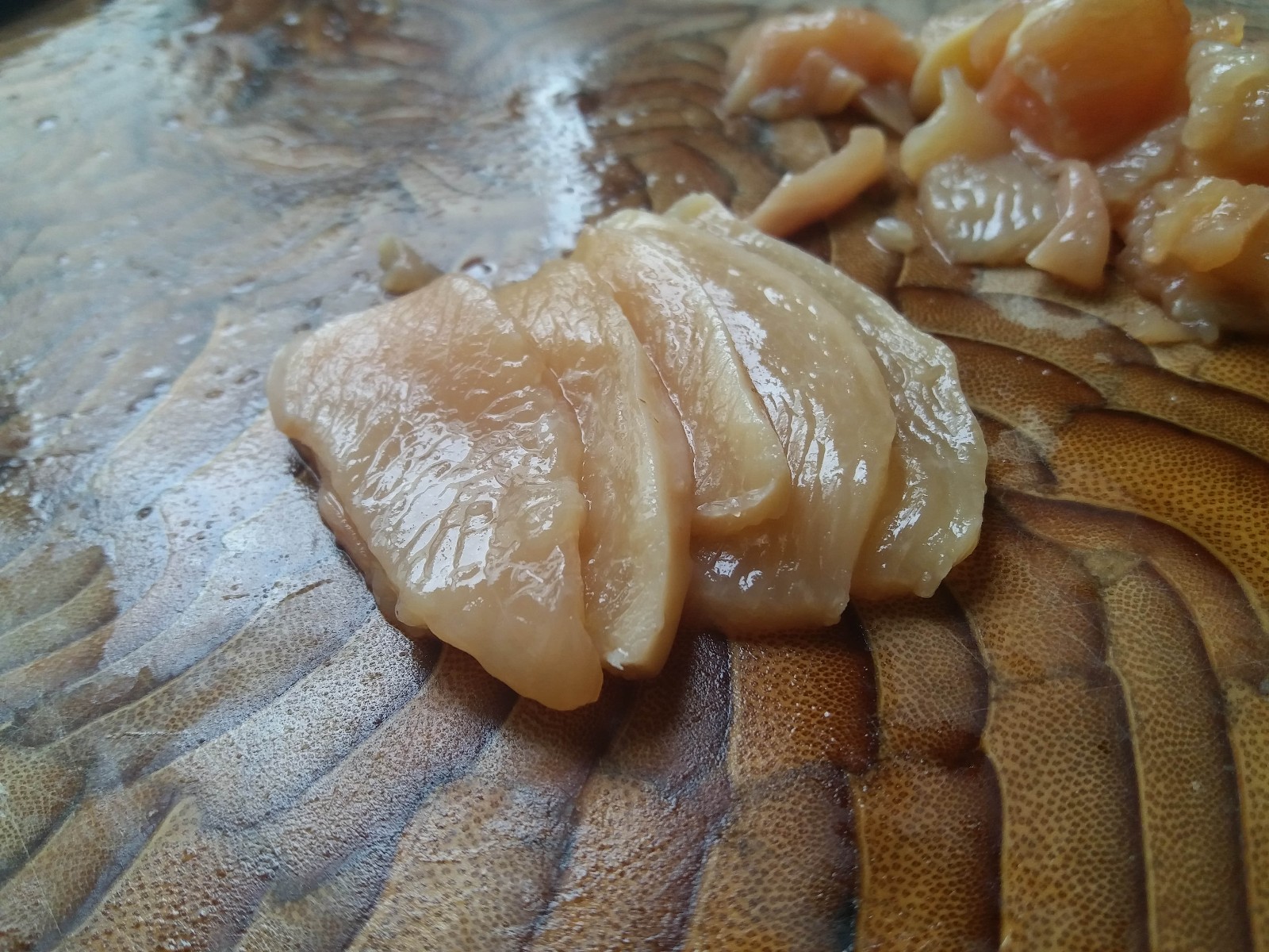 沙茶醬溜雞片怎么做好吃,沙茶醬溜雞片的做法步驟