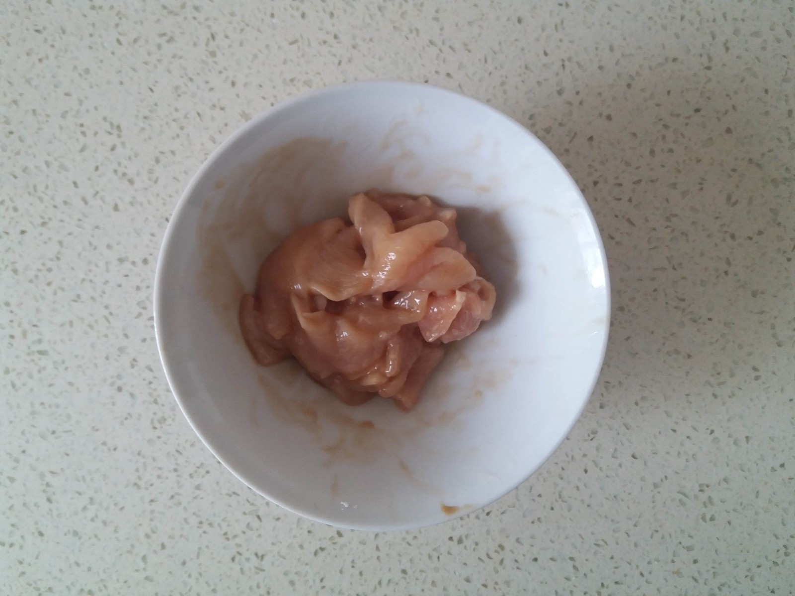 沙茶醬溜雞片怎么做好吃,沙茶醬溜雞片的做法步驟