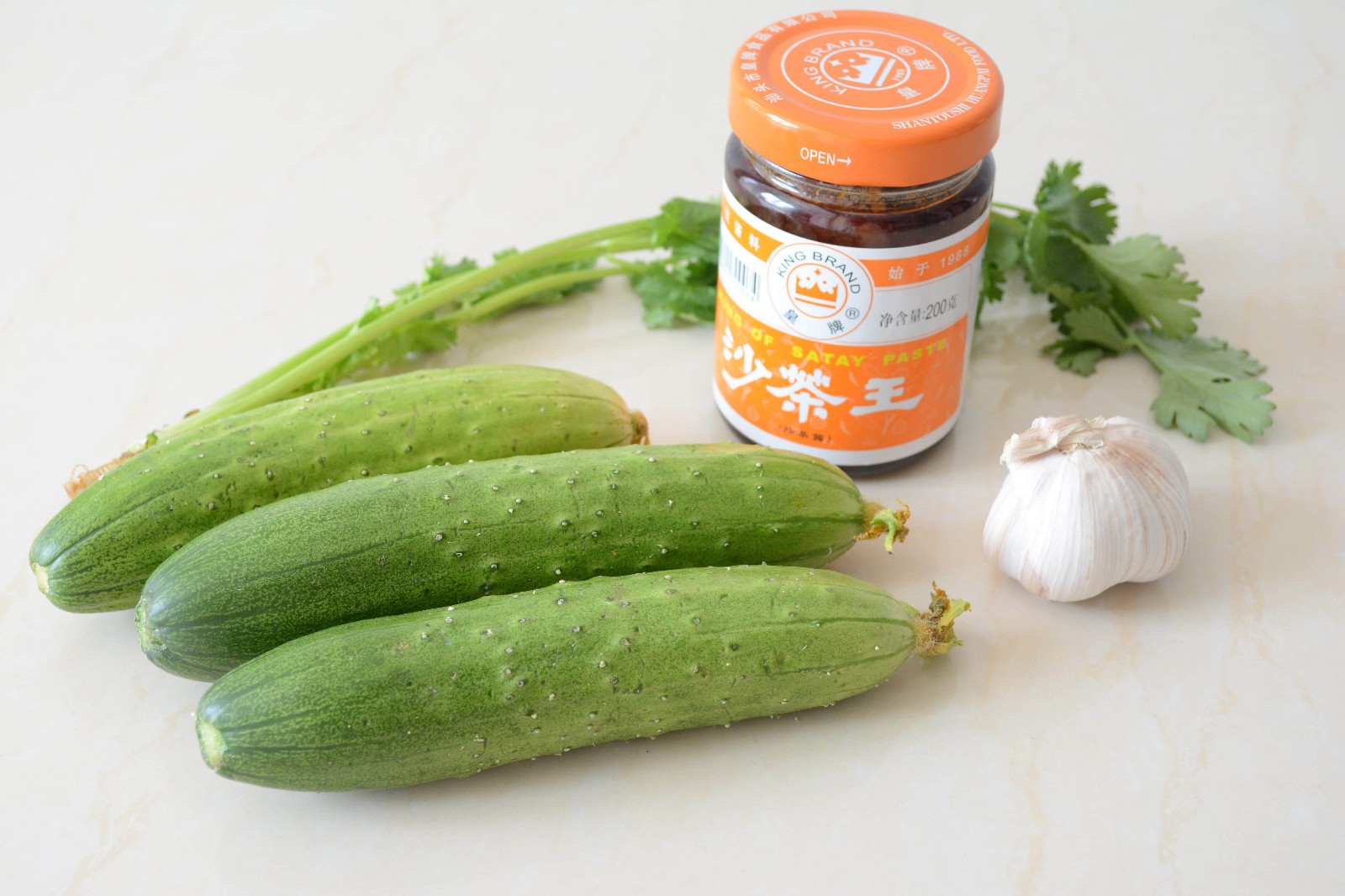 拍黃瓜怎么做好吃,拍黃瓜的做法步驟