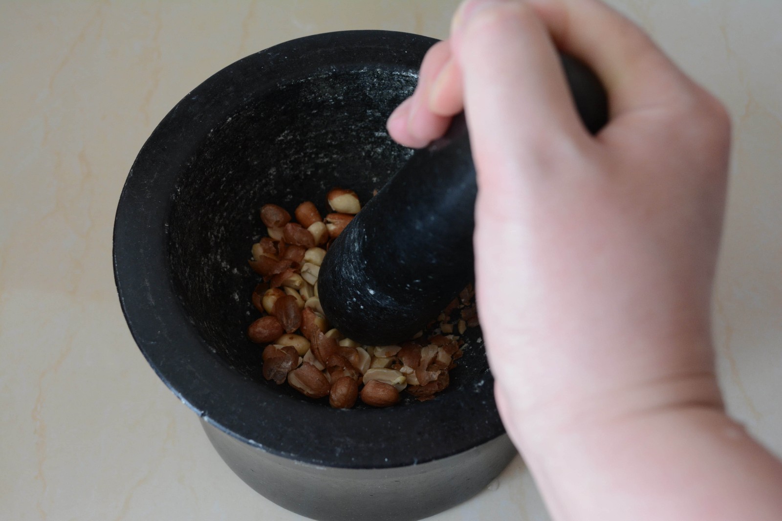 拍黃瓜怎么做好吃,拍黃瓜的做法步驟