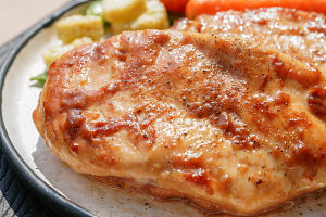 嫩煎雞胸肉怎么做好吃,嫩煎雞胸肉的做法步驟