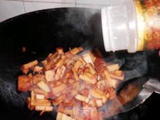 油燜筍怎么做好吃,油燜筍的做法步驟