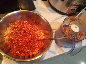 小米椒剁椒怎么做好吃,小米椒剁椒的做法步驟