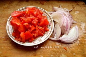 番茄雞肉濃情焗飯怎么做好吃,番茄雞肉濃情焗飯的做法步驟