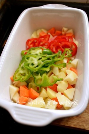 番茄雞肉濃情焗飯怎么做好吃,番茄雞肉濃情焗飯的做法步驟