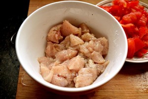 番茄雞肉濃情焗飯怎么做好吃,番茄雞肉濃情焗飯的做法步驟