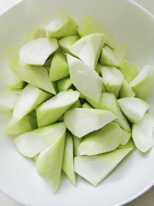 絲瓜蛋湯怎么做好吃,絲瓜蛋湯的做法步驟