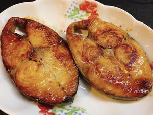 香煎馬鮫魚怎么做好吃,香煎馬鮫魚的做法步驟