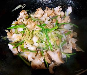 蔥爆海螺片，味道鮮美怎么做好吃,蔥爆海螺片，味道鮮美的做法步驟