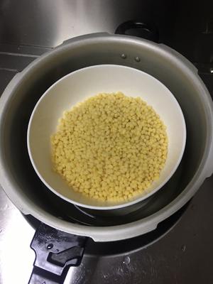 奶香綠豆糕，超快手不麻煩怎么做好吃,奶香綠豆糕，超快手不麻煩的做法步驟