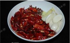 辣子雞丁怎么做好吃,辣子雞丁的做法步驟