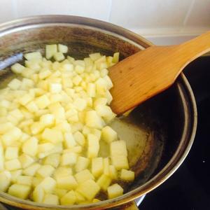 蘋(píng)果派怎么做好吃,蘋(píng)果派的做法步驟