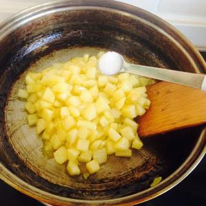 蘋(píng)果派怎么做好吃,蘋(píng)果派的做法步驟