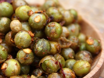 藤椒香辣青豌豆