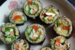 正宗壽司的做法視頻,正宗壽司怎么做好吃