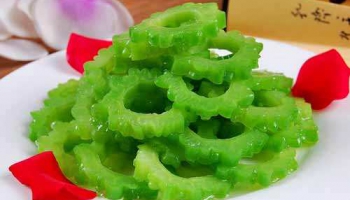 涼拌苦瓜怎么做好吃,涼拌苦瓜的家常做法步驟圖怎么做好吃,涼拌苦瓜怎么做好吃,涼拌苦瓜的家常做法步驟圖的做法步驟