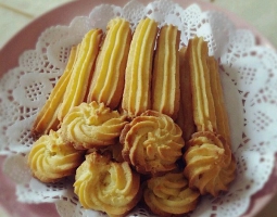 超詳細曲奇餅干的做法(烤箱做曲奇)的做法視頻,超詳細曲奇餅干的做法(烤箱做曲奇)怎么做好吃