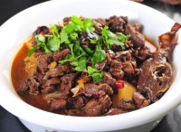 家常紅燒兔肉做法視頻_兔肉怎么做好吃