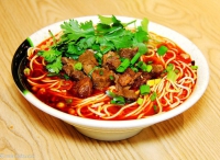 麻辣牛肉面的家常做法,麻辣牛肉面怎么做好吃視頻