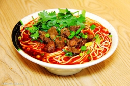 麻辣牛肉面的家常做法,麻辣牛肉面怎么做好吃視頻的做法視頻,麻辣牛肉面的家常做法,麻辣牛肉面怎么做好吃視頻怎么做好吃