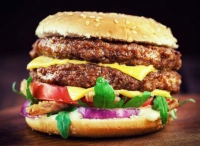 雙層牛肉漢堡