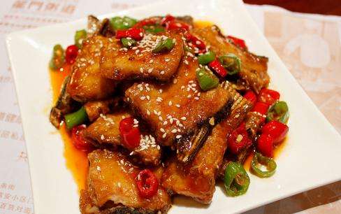 紅燒魚(yú)塊的做法步驟圖,家常紅燒魚(yú)塊怎么做好吃怎么做好吃,紅燒魚(yú)塊的做法步驟圖,家常紅燒魚(yú)塊怎么做好吃的做法步驟