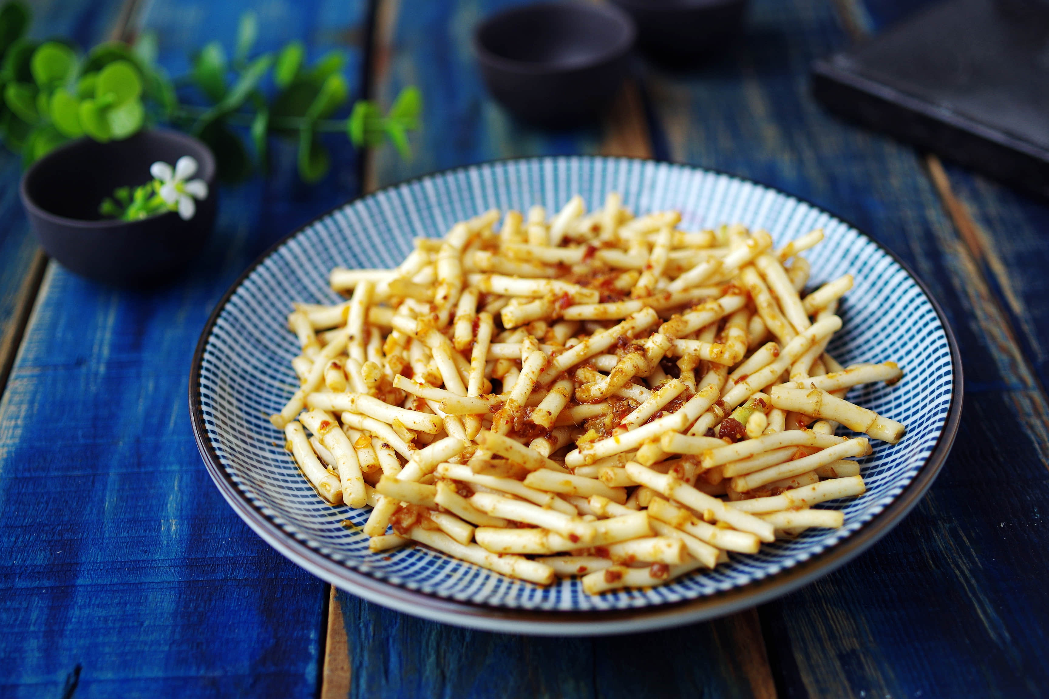 醬拌魚腥草怎么做好吃,醬拌魚腥草的做法步驟