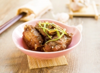 金蒜沙茶排骨怎么做好吃,金蒜沙茶排骨的做法步驟