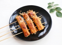 沙茶香煎豆皮金針菇卷怎么做好吃,沙茶香煎豆皮金針菇卷的做法步驟