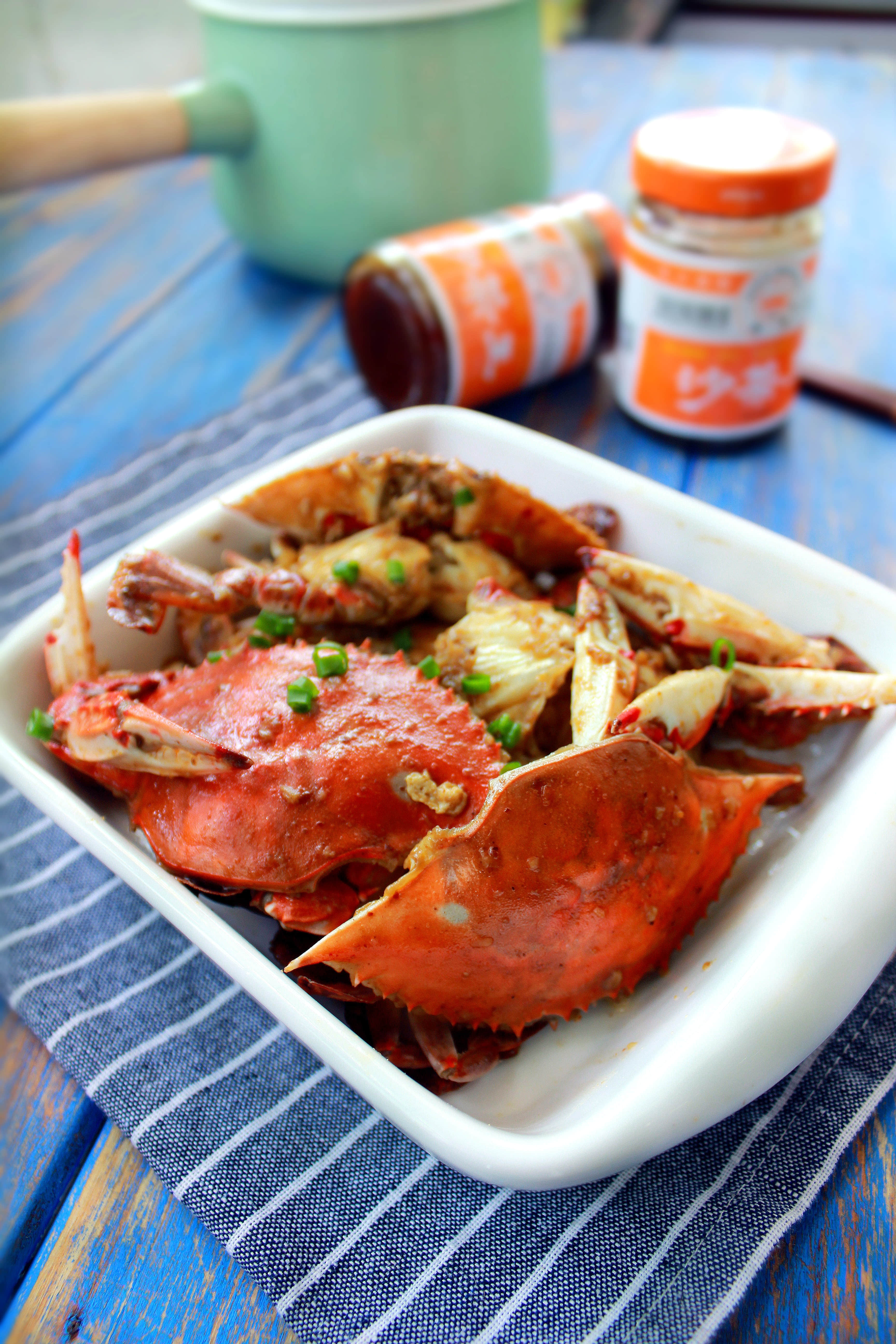 沙茶醬炒蟹怎么做好吃,沙茶醬炒蟹的做法步驟