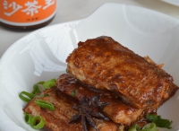 沙茶醬燜帶魚怎么做好吃,沙茶醬燜帶魚的做法步驟