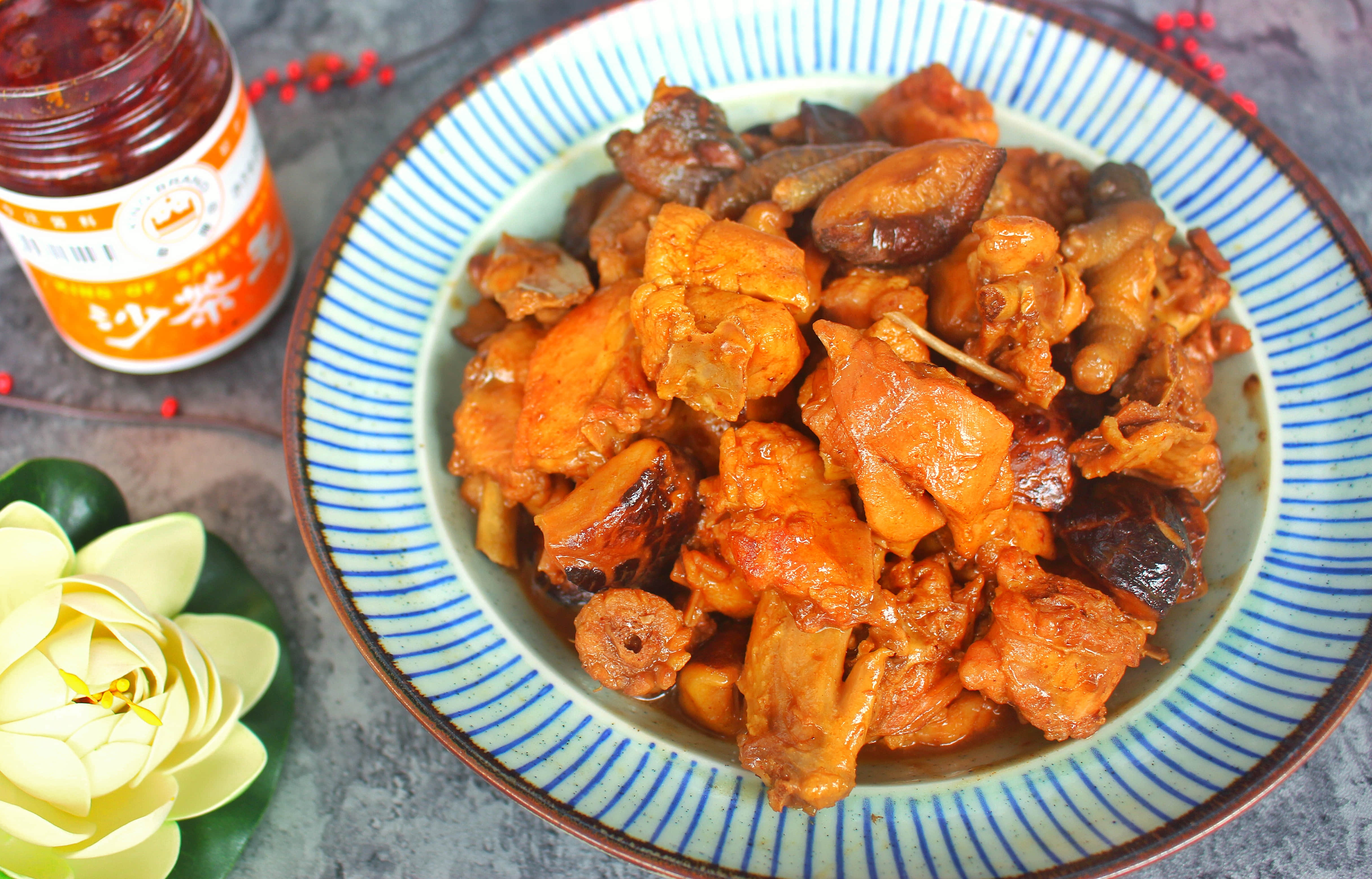 沙茶醬燜香菇雞怎么做好吃,沙茶醬燜香菇雞的做法步驟