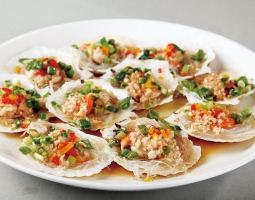 超小廚144元買5斤扇貝，帶殼扇貝一鍋蒸，咱們今天吃海鮮的做法視頻,超小廚144元買5斤扇貝，帶殼扇貝一鍋蒸，咱們今天吃海鮮怎么做好吃