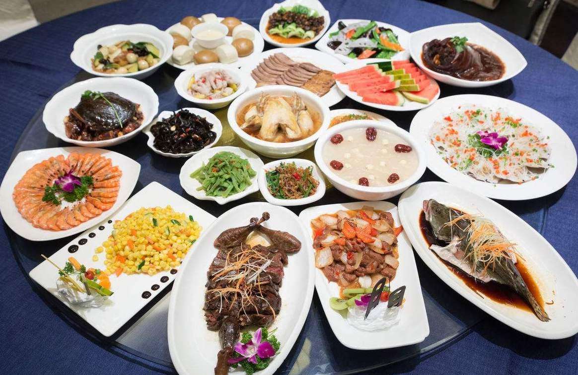 2020年夜飯必吃十六道菜做法及圖片怎么做好吃,2020年夜飯必吃十六道菜做法及圖片的做法步驟