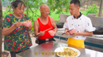 美食作家王剛教你：“青椒蛋炒飯”的家常做法，家人都說味道很贊，收藏的做法視頻,美食作家王剛教你：“青椒蛋炒飯”的家常做法，家人都說味道很贊，收藏怎么做好吃