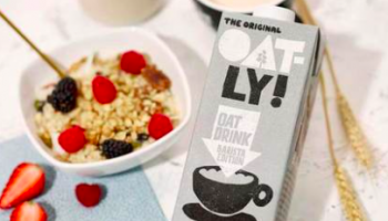 拜托了冰箱歐陽(yáng)娜娜同款OATLY噢麥力燕麥牛奶