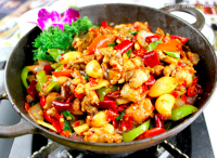 麻辣干鍋田雞怎么做好吃,麻辣干鍋田雞的做法步驟