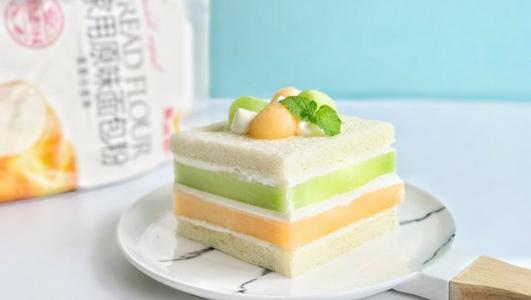 雙色蜜瓜奶油面包怎么做好吃,雙色蜜瓜奶油面包的做法步驟