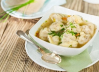 微波爐煮凍餃子怎么做好吃,微波爐煮凍餃子的做法步驟