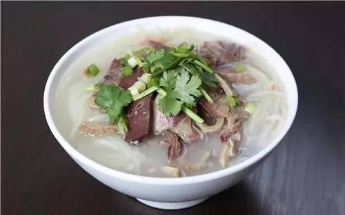 羊雜湯怎么做好吃,羊雜湯的做法步驟