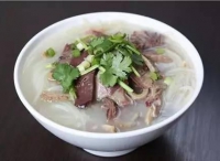 羊雜湯怎么做好吃,羊雜湯的做法步驟