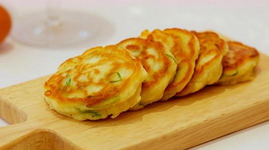 白蘿卜絲餅怎么做好吃,白蘿卜絲餅的做法步驟