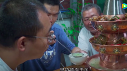 阿遠(yuǎn)新買一個(gè)“寶塔鍋”，做了道“寶塔甲魚鍋”，甲魚兩吃真舒坦的做法視頻,阿遠(yuǎn)新買一個(gè)“寶塔鍋”，做了道“寶塔甲魚鍋”，甲魚兩吃真舒坦怎么做好吃