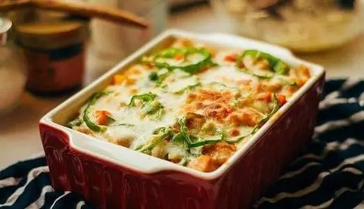 番茄雞肉濃情焗飯怎么做好吃,番茄雞肉濃情焗飯的做法步驟