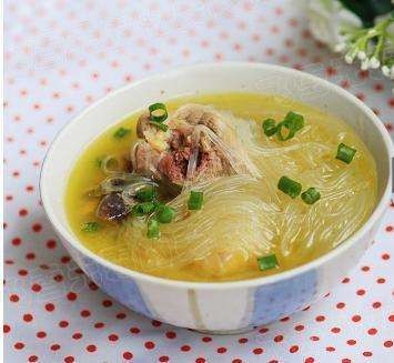 粉絲雞湯怎么做好吃,粉絲雞湯的做法步驟